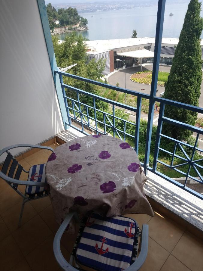 Apartments Alyssa Ичичи Экстерьер фото